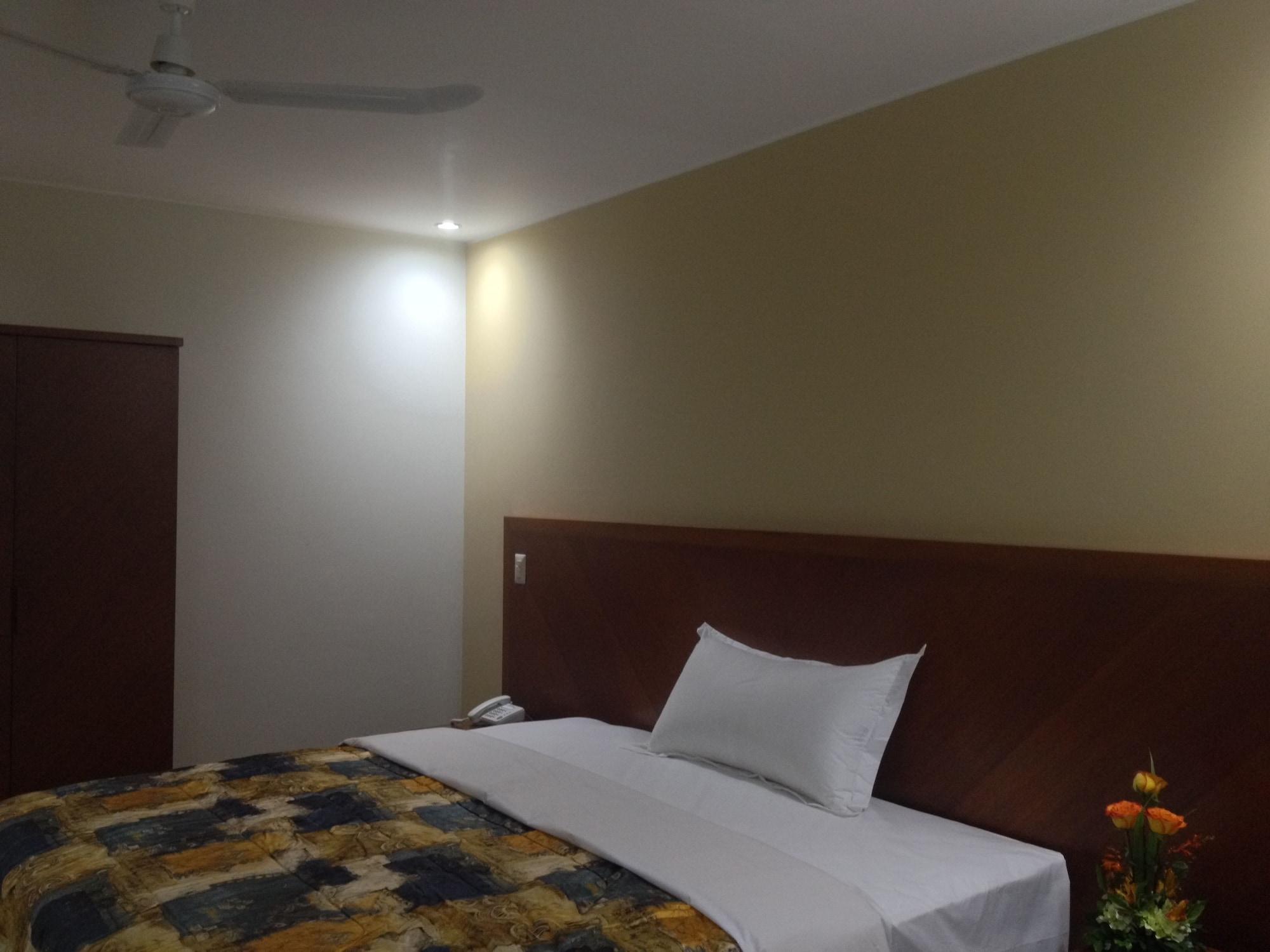 Hotel Esencia Suites Lima Buitenkant foto