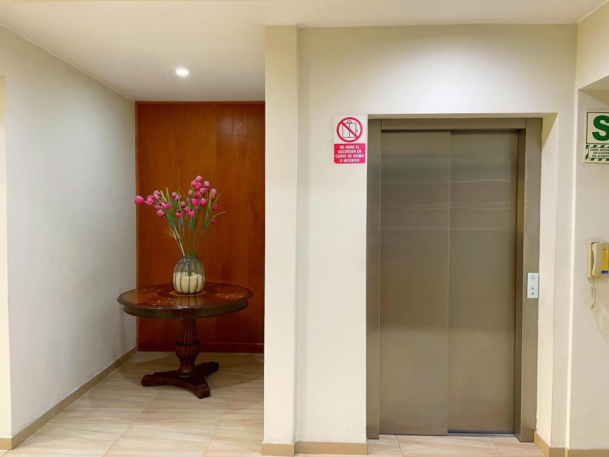 Hotel Esencia Suites Lima Buitenkant foto