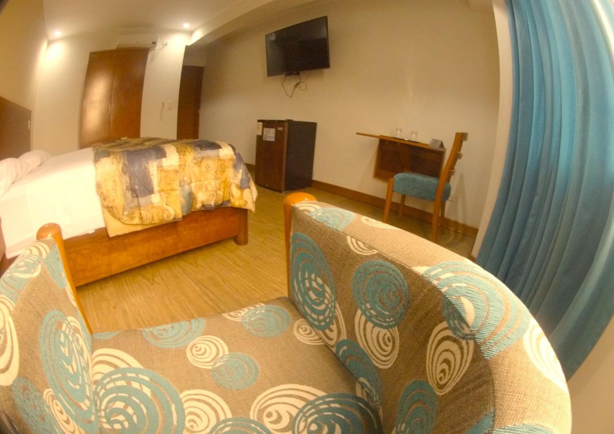 Hotel Esencia Suites Lima Buitenkant foto