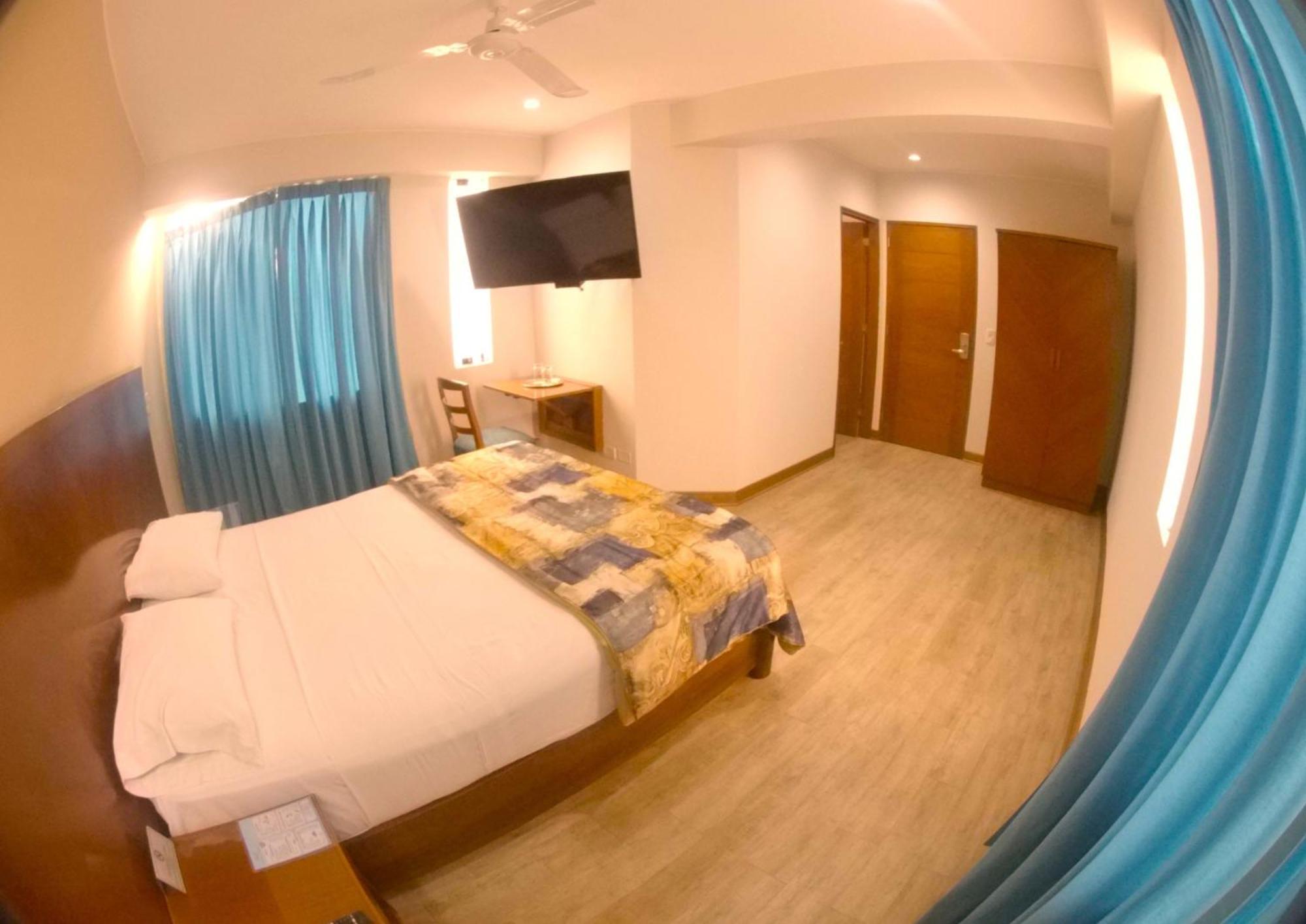 Hotel Esencia Suites Lima Buitenkant foto