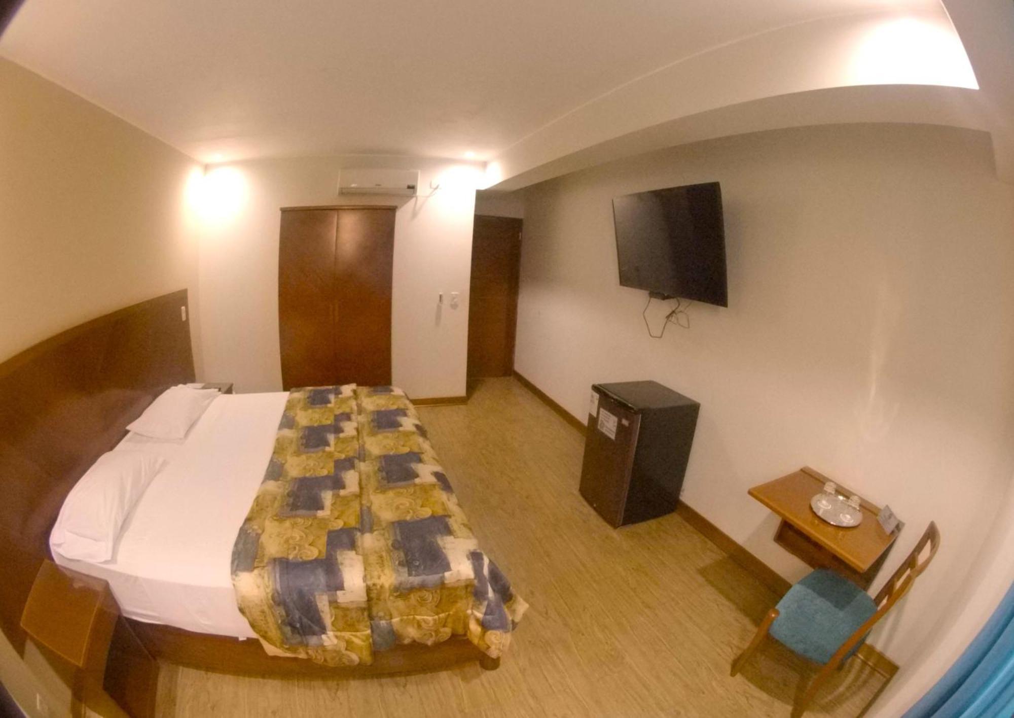 Hotel Esencia Suites Lima Buitenkant foto
