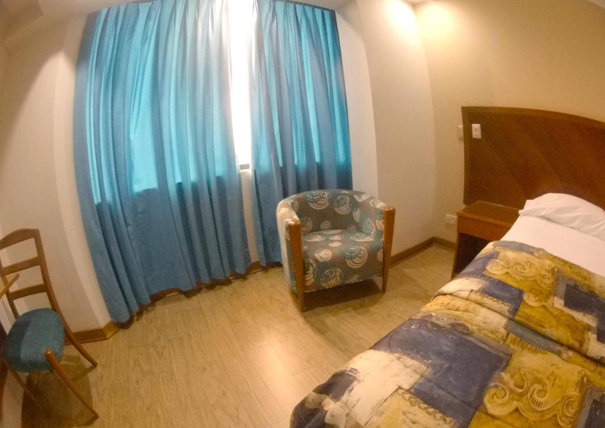 Hotel Esencia Suites Lima Buitenkant foto